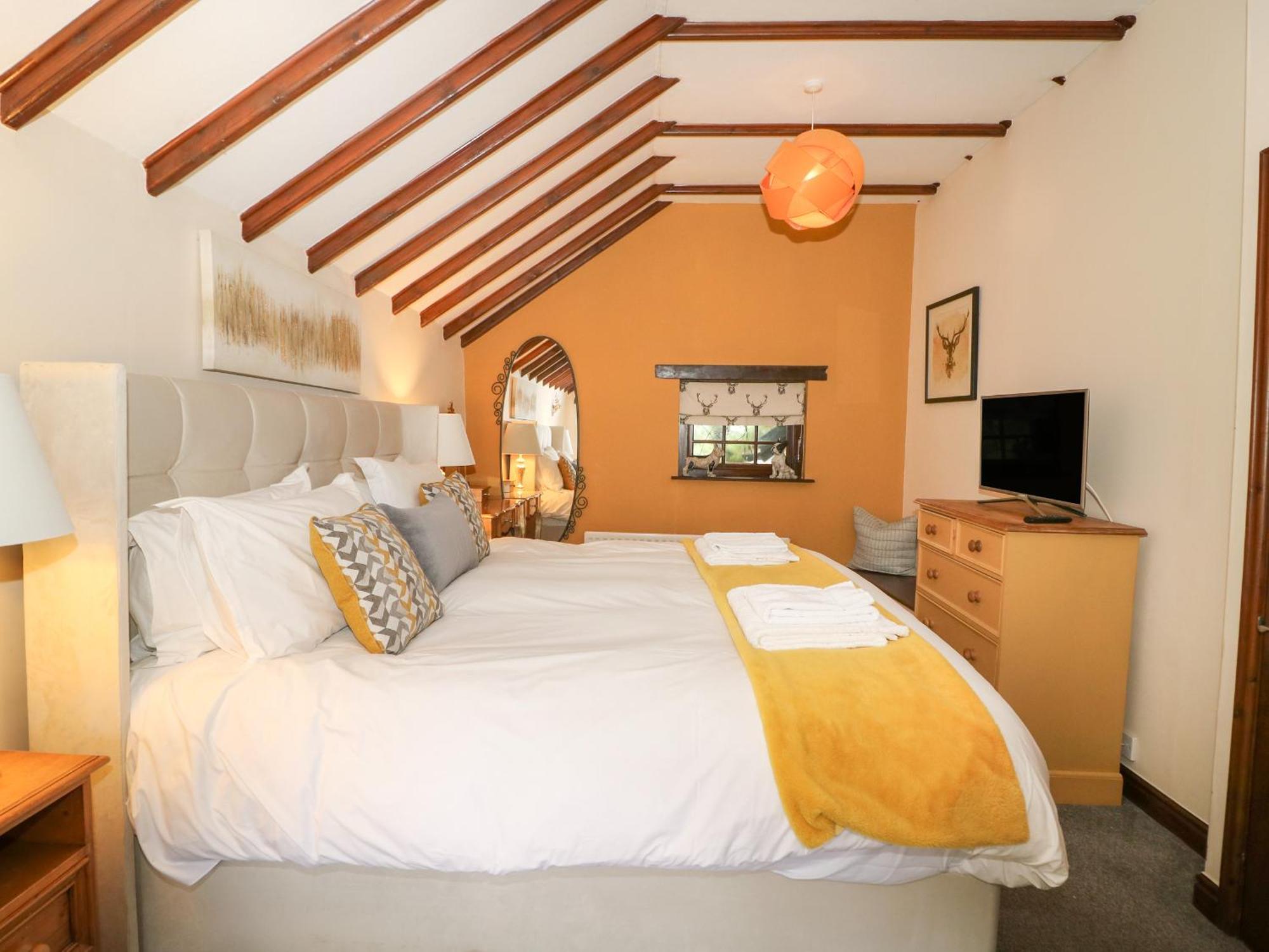 King'S Cottage Crakehall Экстерьер фото